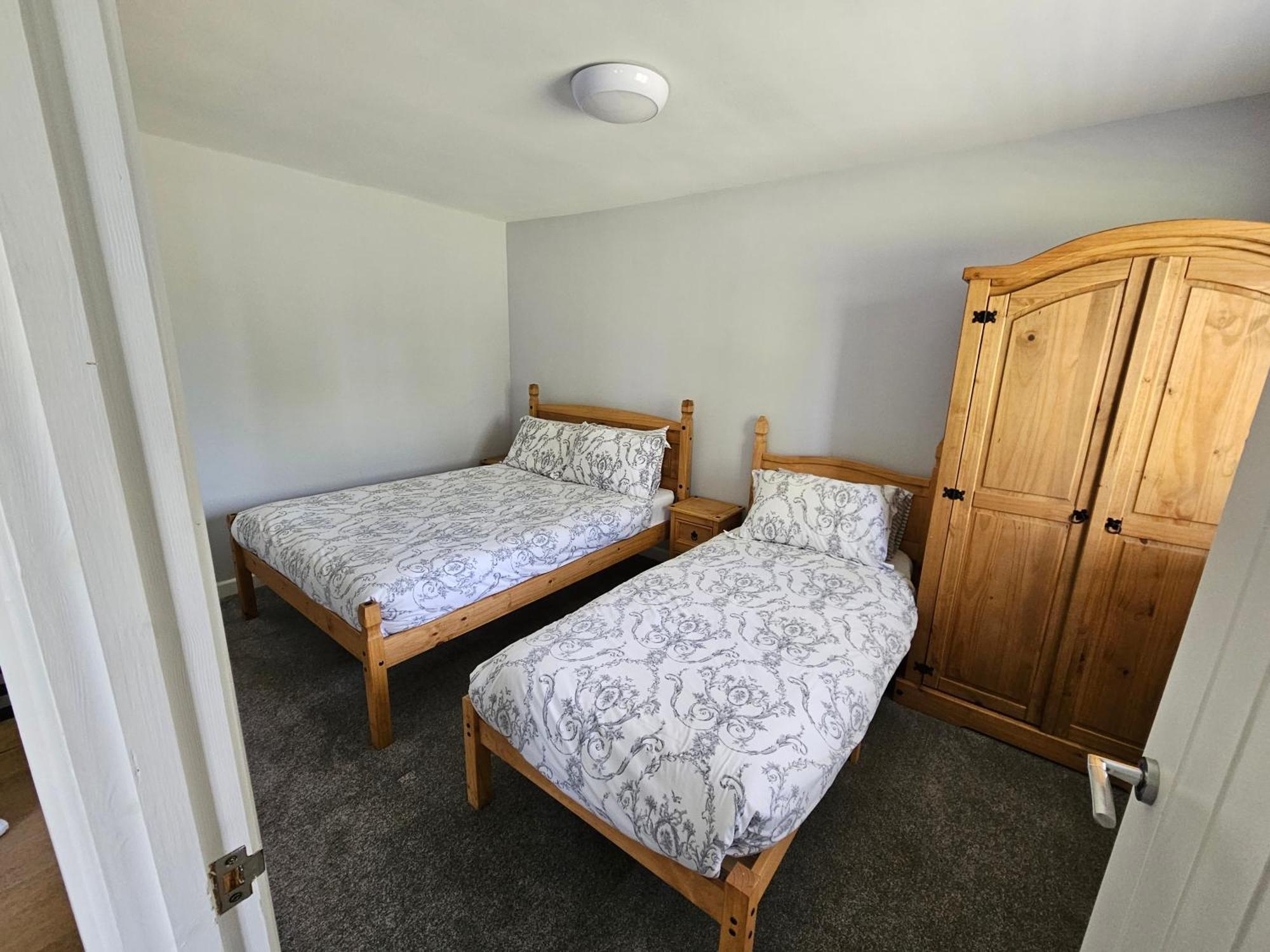 T & J Motel Lamberhurst Buitenkant foto